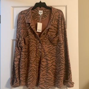 Kenzie zebra shacket. Oversized fit size XL Fall animal print is a must. NWT